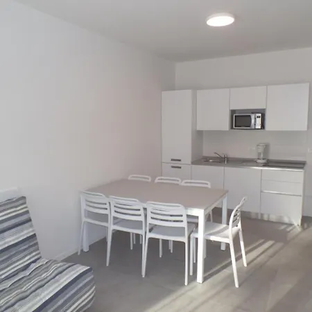 Apartment And Sunny With Balcony In *